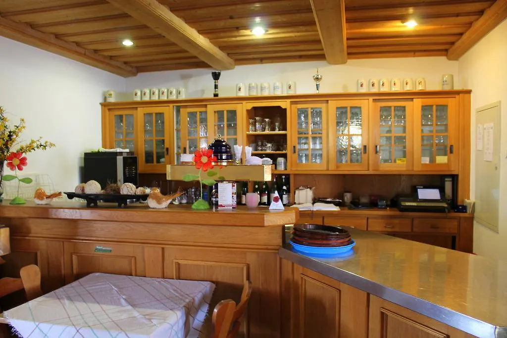 Gebsattel 祖尔林德旅馆酒店 招待所